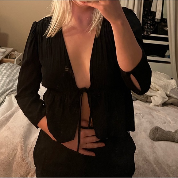 Wilfred blouse XS/a black lightly worn - Picture 1 of 3